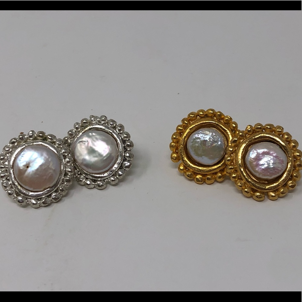 Coin Pearl Cabochon Earring